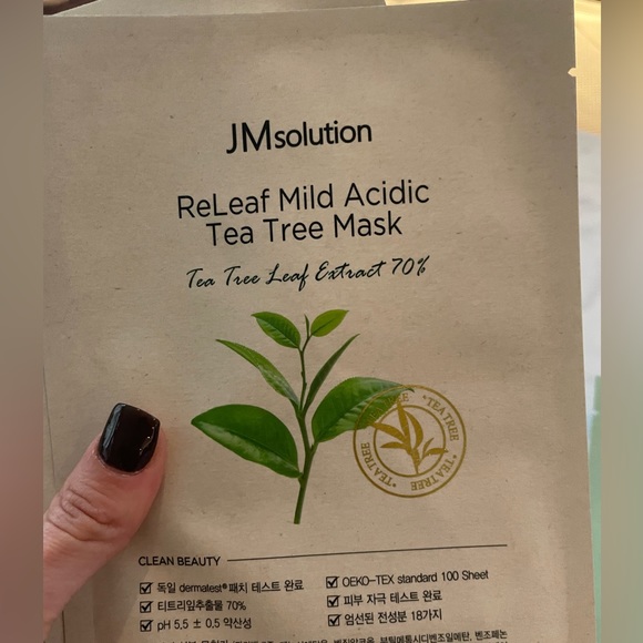 Cicadin Hydro patch cream
+ 7 hydrating face masks - Picture 5 of 6